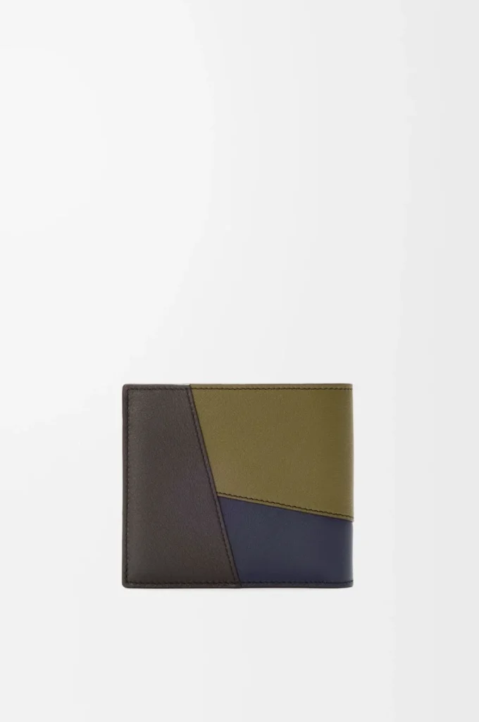 Puzzle bifold coin wallet in classic calfskin Olive/Dark Brown Puzzle bifold coin wallet in classic calfskin Olive/Dark Brown