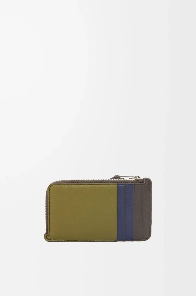 Puzzle coin cardholder in classic calfskin Olive/Dark Brown Puzzle coin cardholder in classic calfskin Olive/Dark Brown