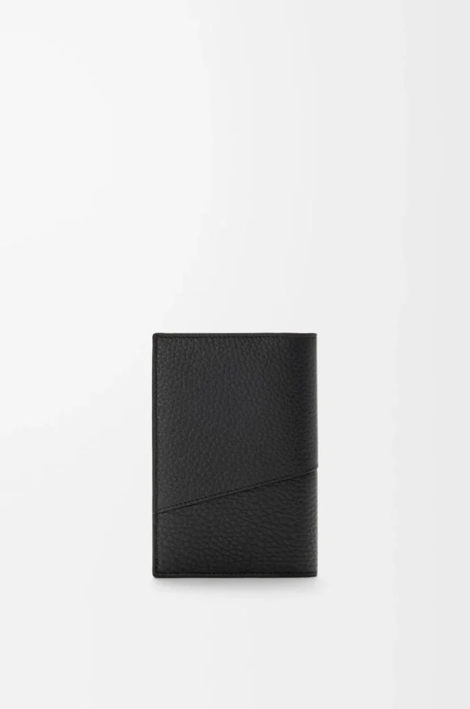 Puzzle passport cover in supple grained calfskin Black Puzzle passport cover in supple grained calfskin Black