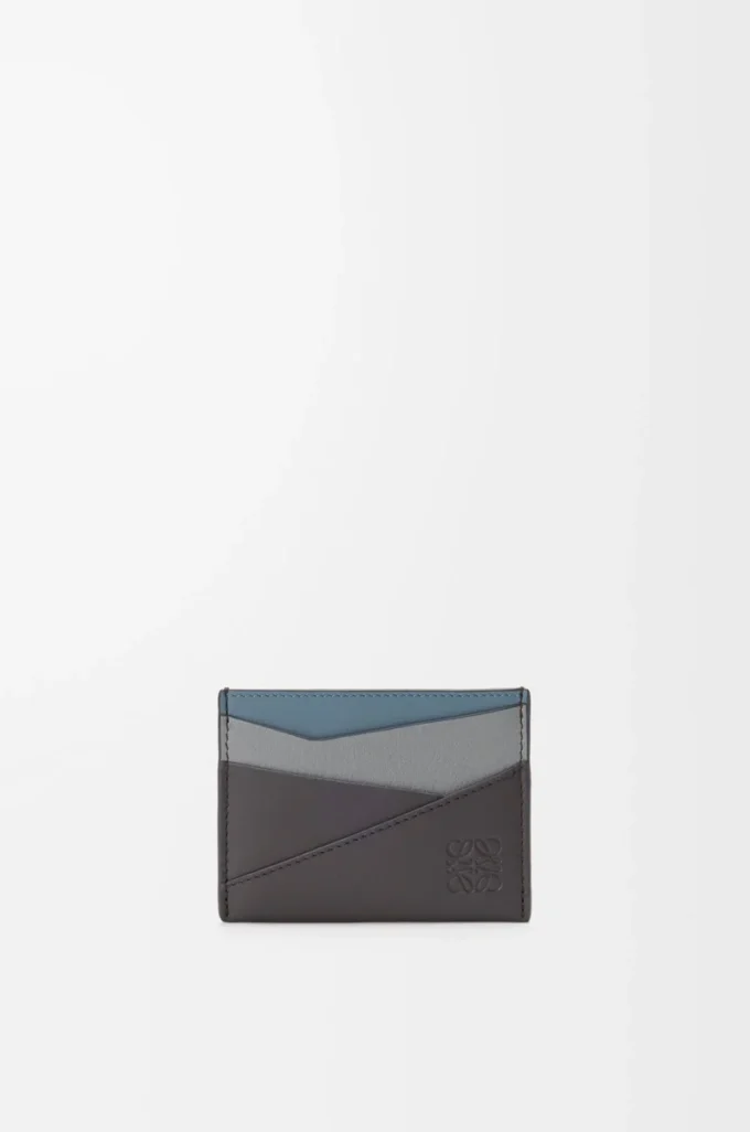 Puzzle plain cardholder in classic calfskin Asphalt Grey/Storm Blue Puzzle plain cardholder in classic calfskin Asphalt Grey/Storm Blue