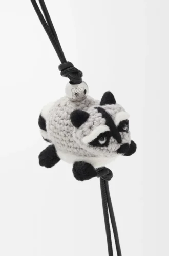 Raccoon charm in felt Grey
