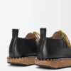 Rivet lace-up in vegetable-tanned calfskin Black