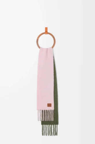 Scarf in alpaca and wool blend Soft Pink/Khaki Green