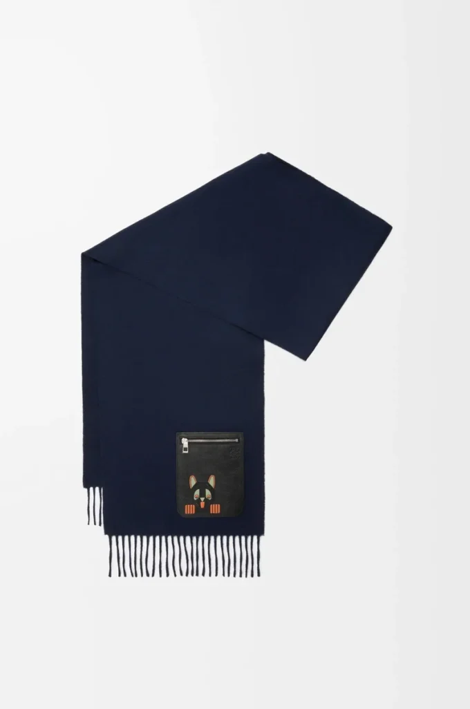 Scarf in wool and cashmere Dark Navy Blue Scarf in wool and cashmere Dark Navy Blue
