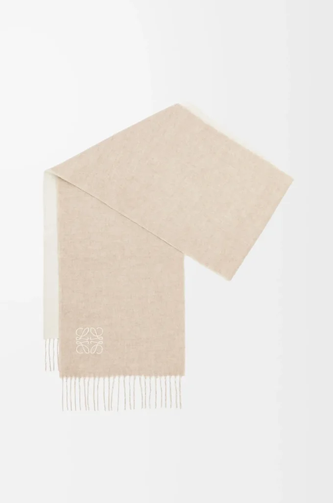 Scarf in wool and cashmere Ivory/Sand Scarf in wool and cashmere Ivory/Sand