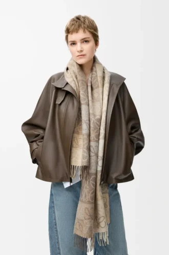 Scarf in wool and cashmere White/Beige