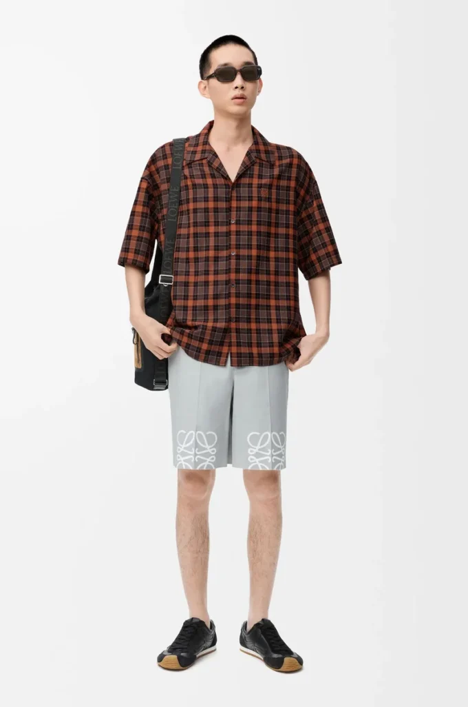 Short sleeve shirt in wool blend Orange/Black Short sleeve shirt in wool blend Orange/Black