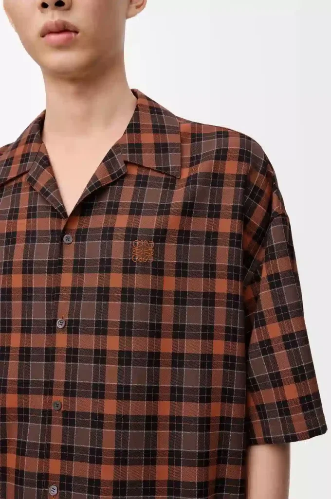 Short sleeve shirt in wool blend Orange/Black Short sleeve shirt in wool blend Orange/Black