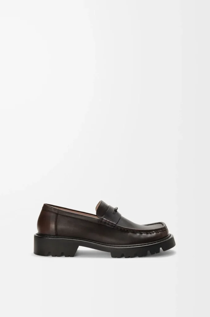 Sierra loafer in brushed-off calfskin Dark Brown Sierra loafer in brushed-off calfskin Dark Brown