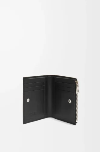 Slim compact wallet in shiny calfskin	Black/Deep Navy