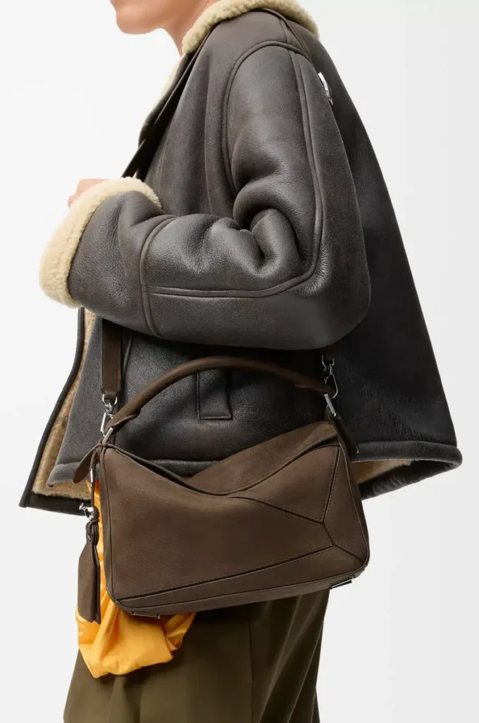 Small Featherlight Puzzle bag in grained nubuck Tundra
