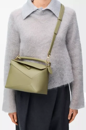 Small Puzzle Edge bag in classic calfskin Eucalyptus Green