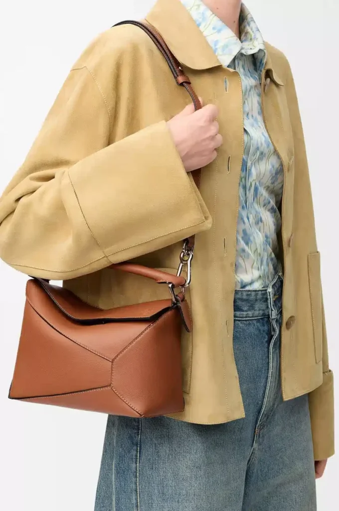 Small Puzzle Edge bag in classic calfskin Tan Small Puzzle Edge bag in classic calfskin Tan