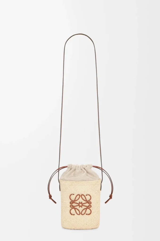 Square pocket in iraca palm and calfskin Natural/Tan