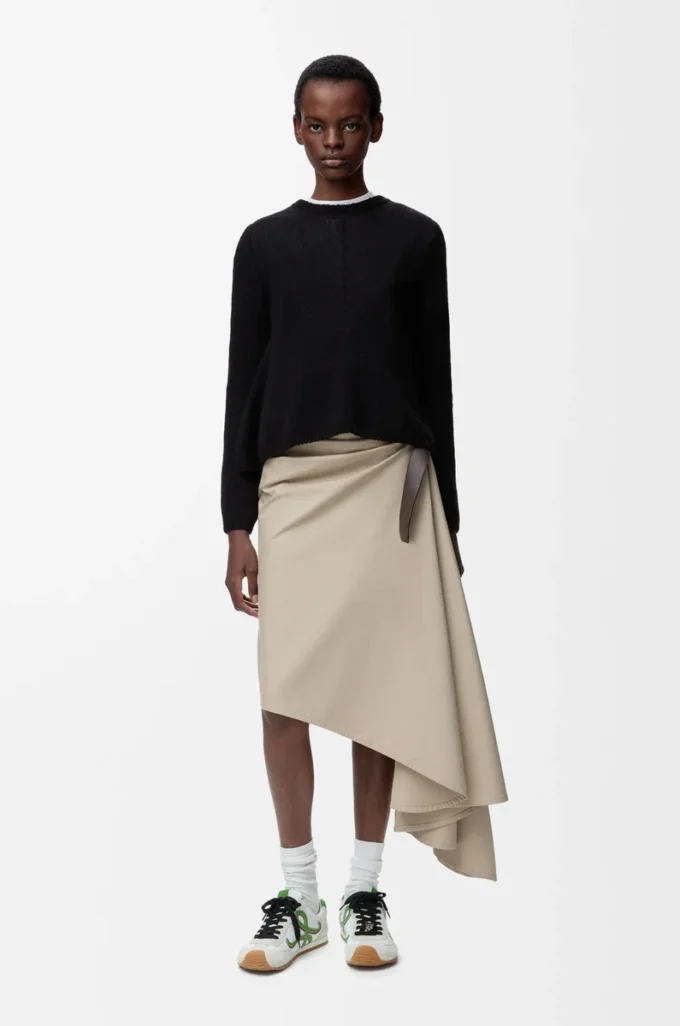 Sweater in cashmere Black Sweater in cashmere Black