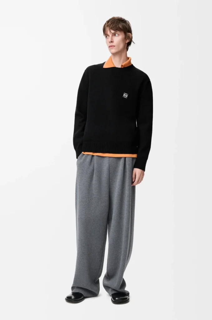 Sweater in wool Black Sweater in wool Black