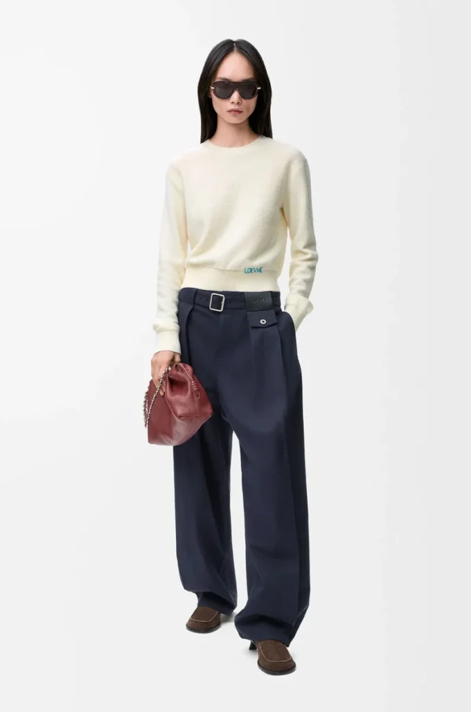 Sweater in wool Ecru Sweater in wool Ecru