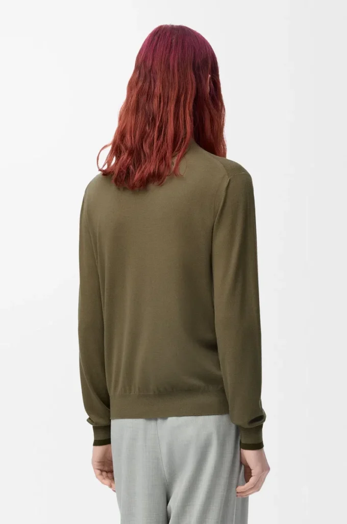 Sweater in wool Green/Khaki Green