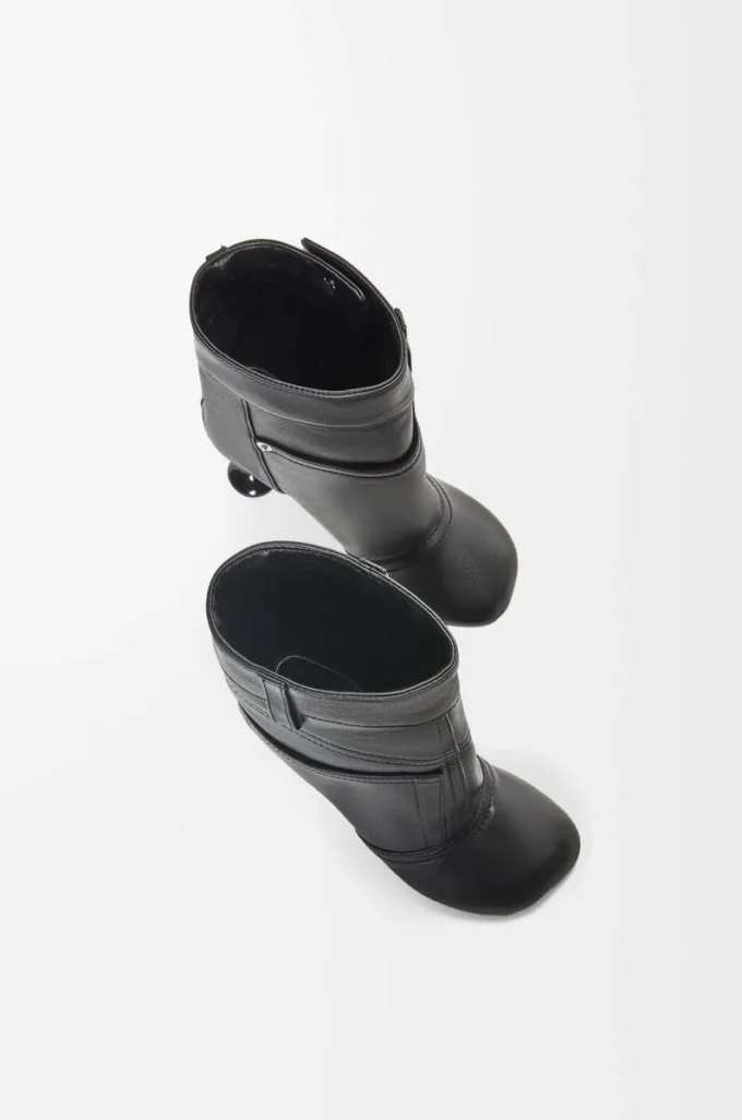 Toy Panta ankle bootie in nappa lambskin Black
