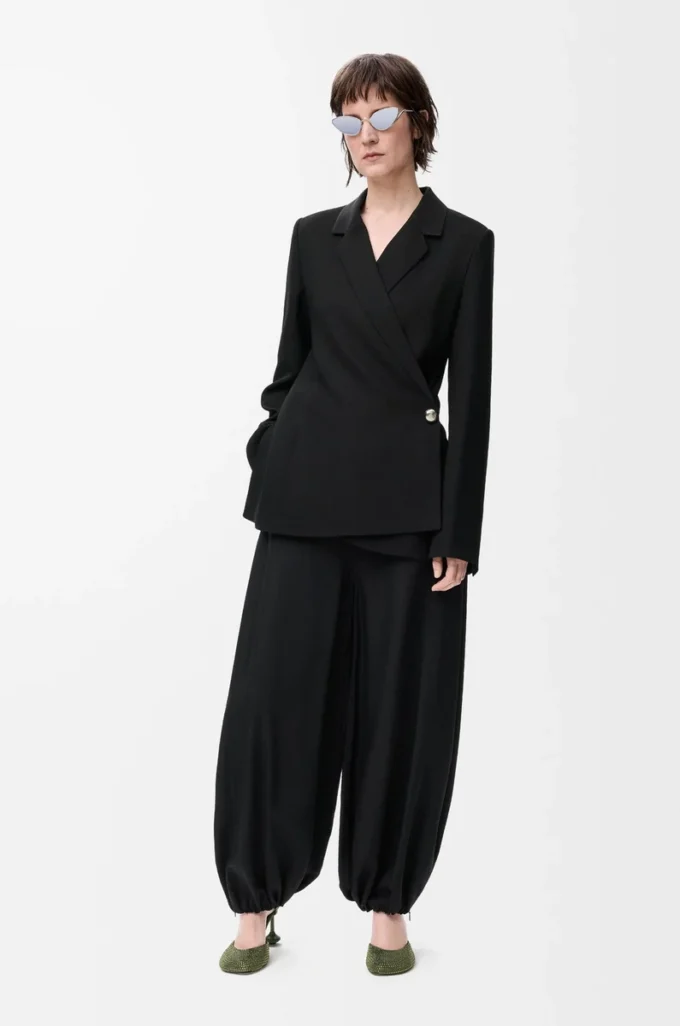 Trousers in technical fabric Black Trousers in technical fabric Black