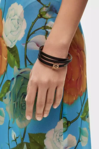 Twist bangle in calfskin Black