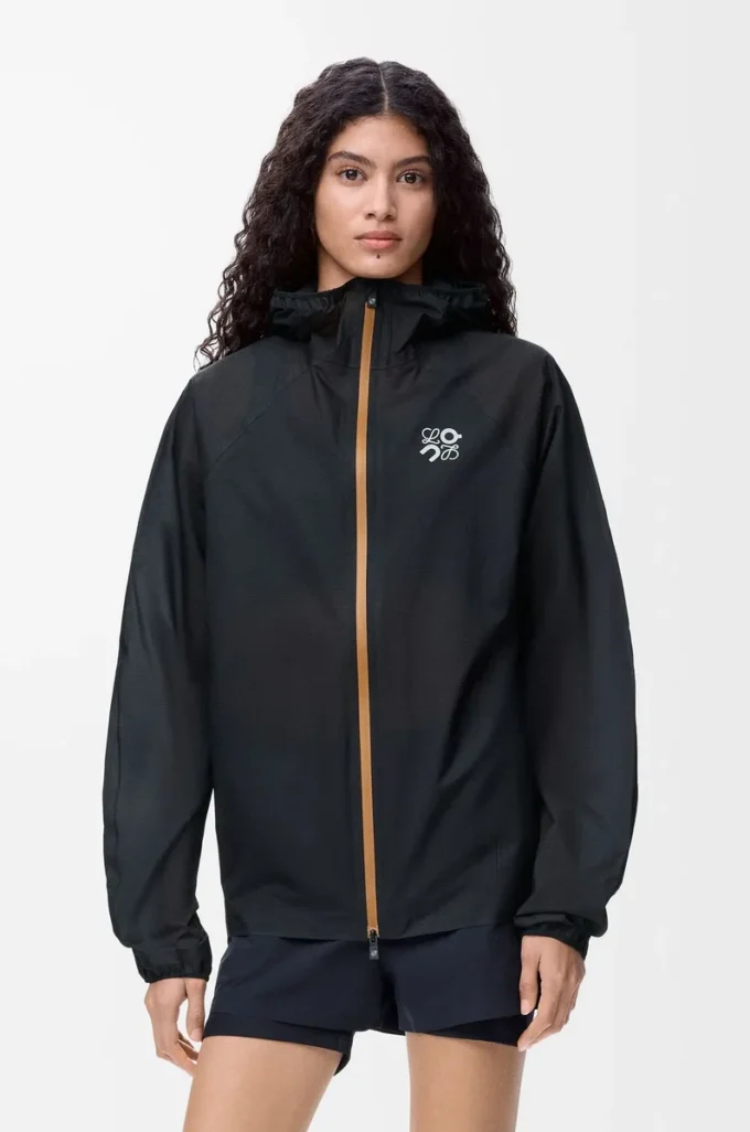 Ultra jacket in technical shell Black