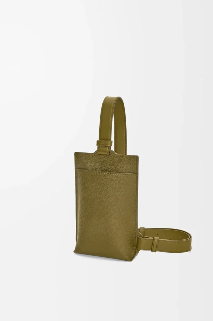 Vertical T Pocket in soft grained calfskin Olive