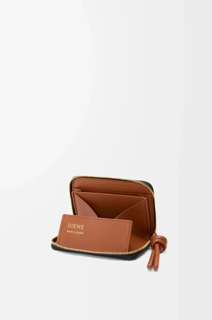 Zipped coin purse in shiny nappa calfskin Black/Squirrel Zipped coin purse in shiny nappa calfskin Black/Squirrel